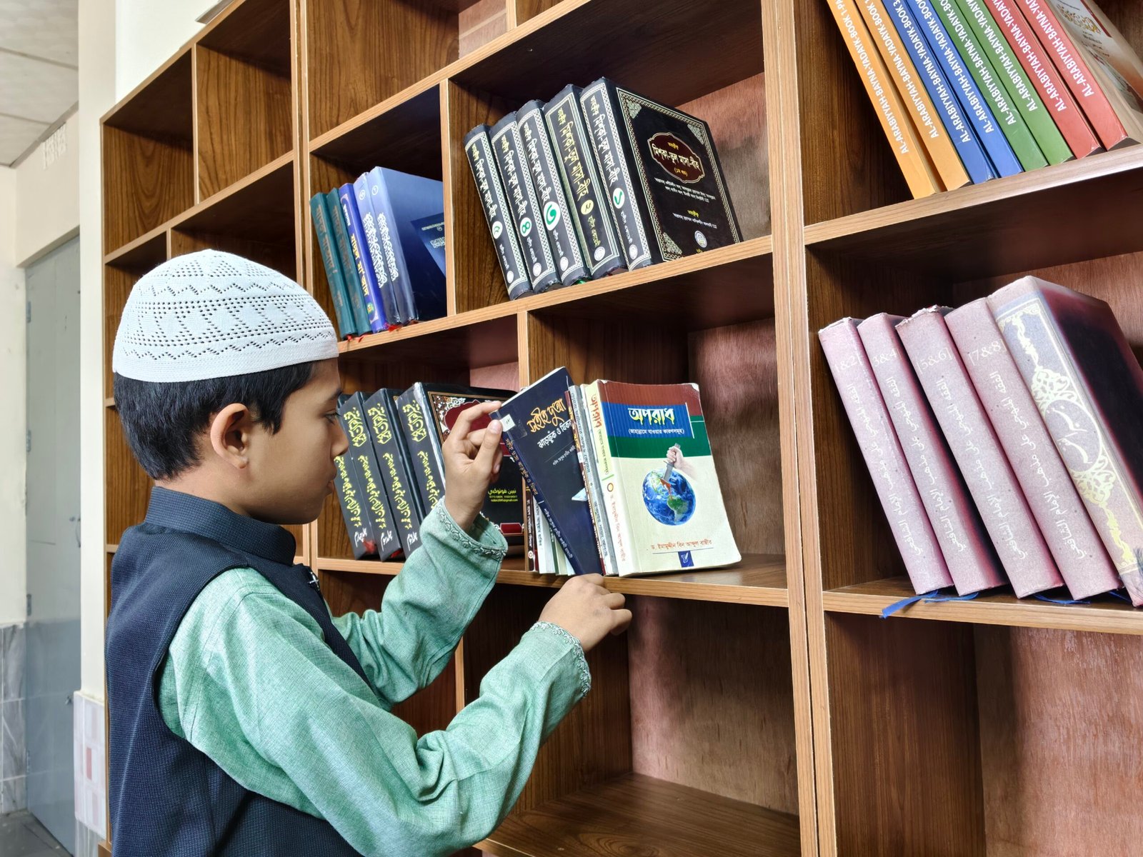 filter: 0; fileterIntensity: 0.0; filterMask: 0; captureOrientation: 0;
runfunc: 0; algolist: 0;
multi-frame: 1;
brp_mask:0;
brp_del_th:0.0000,0.0000;
brp_del_sen:0.0000,0.0000;
motionR: 0;
delta:1;
bokeh:1;
module: photo;hw-remosaic: false;touch: (-1.0, -1.0);sceneMode: 3145728;cct_value: 0;AI_Scene: (0, 2);aec_lux: 296.477;aec_lux_index: 0;albedo: ;confidence: ;motionLevel: 0;weatherinfo: weather?Sunny, icon:0, weatherInfo:100;temperature: 38;zeissColor: bright;