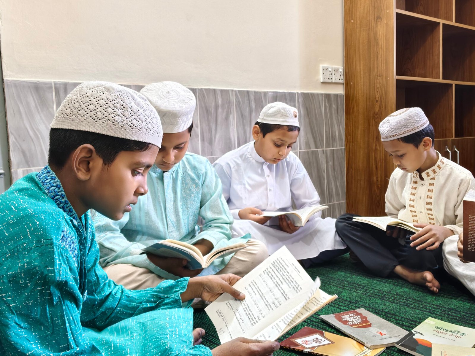 filter: 0; fileterIntensity: 0.0; filterMask: 0; captureOrientation: 0;
runfunc: 0; algolist: 0;
multi-frame: 1;
brp_mask:0;
brp_del_th:0.0000,0.0000;
brp_del_sen:0.0000,0.0000;
motionR: 0;
delta:1;
bokeh:1;
module: photo;hw-remosaic: false;touch: (-1.0, -1.0);sceneMode: 3145728;cct_value: 0;AI_Scene: (-1, -1);aec_lux: 293.372;aec_lux_index: 0;albedo: ;confidence: ;motionLevel: 0;weatherinfo: weather?Sunny, icon:0, weatherInfo:100;temperature: 38;zeissColor: bright;